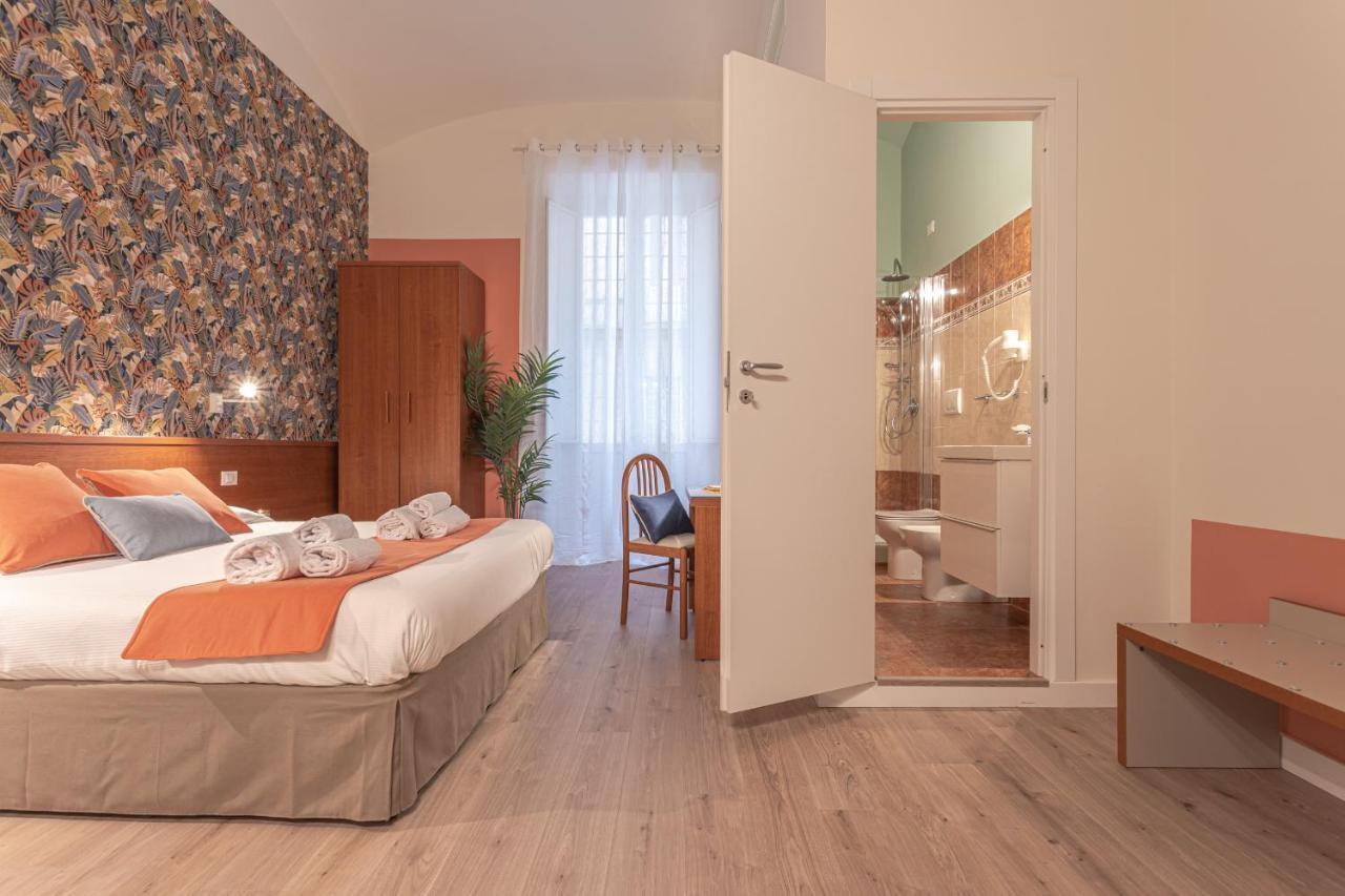 Vittoria Garden Suites Roma Esterno foto