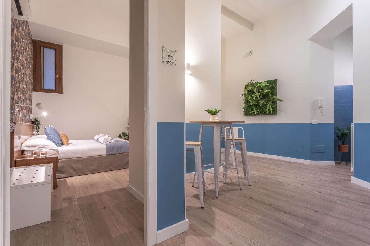 Vittoria Garden Suites Roma Esterno foto