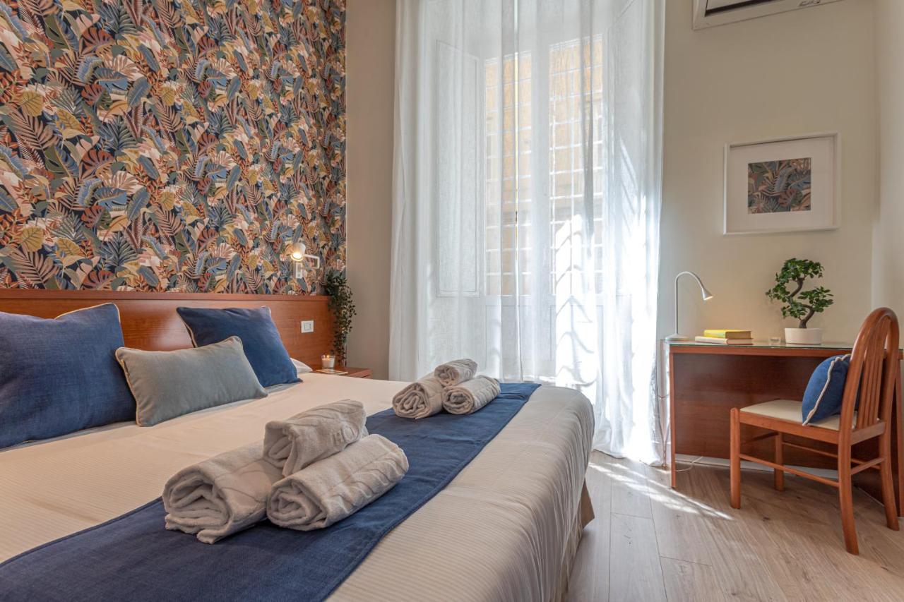 Vittoria Garden Suites Roma Esterno foto