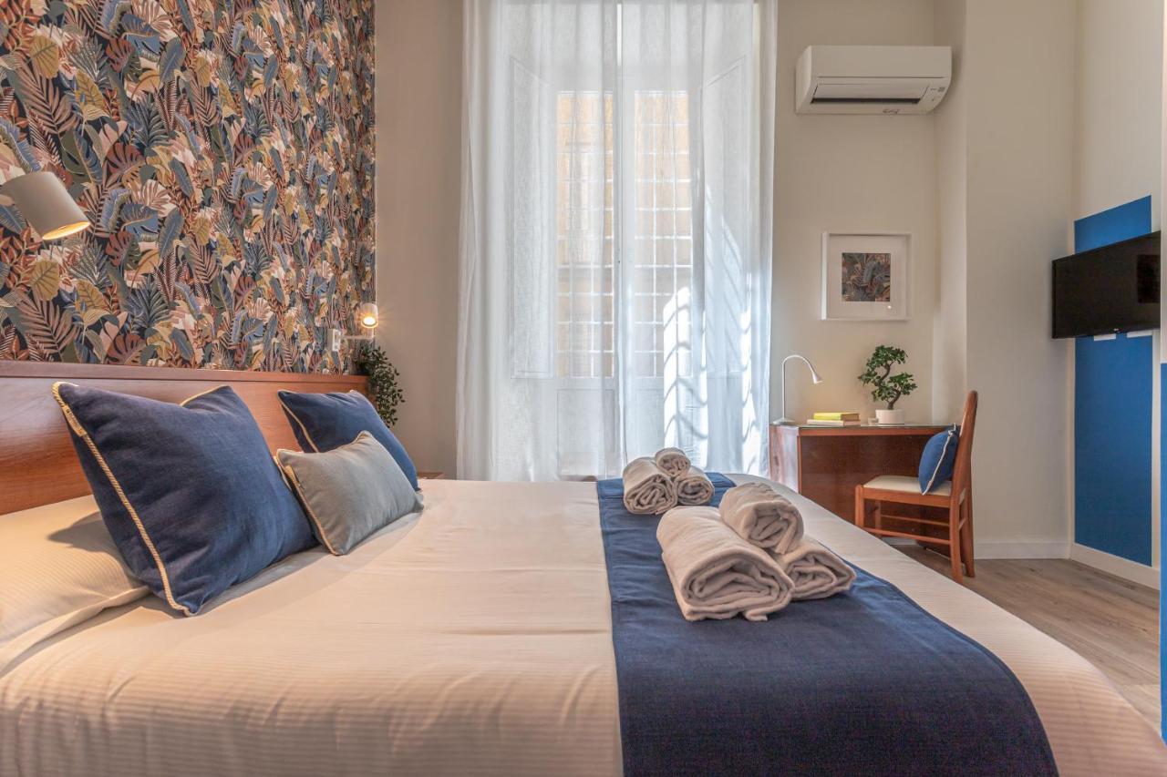 Vittoria Garden Suites Roma Esterno foto