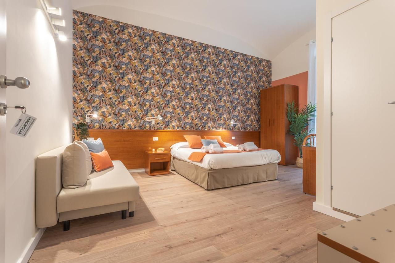 Vittoria Garden Suites Roma Esterno foto