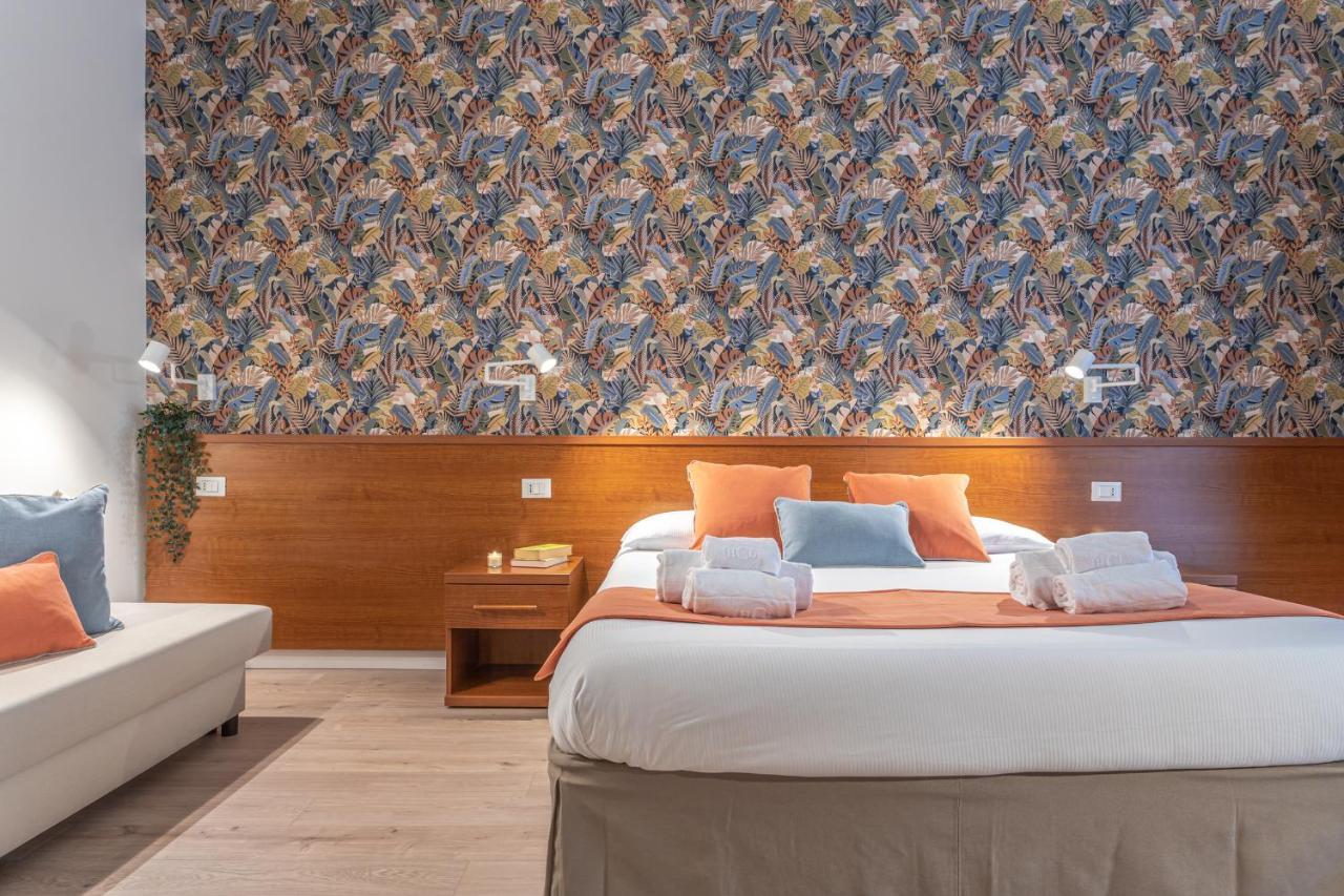 Vittoria Garden Suites Roma Esterno foto